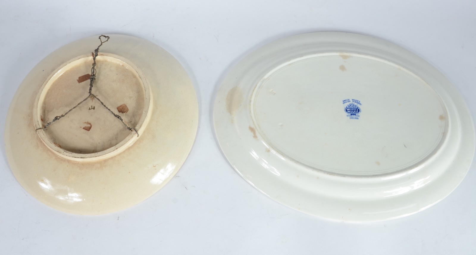 Duas peças, sendo: medalhão de porcelana oriental Satzuma com figuras... - foto 4 de 7