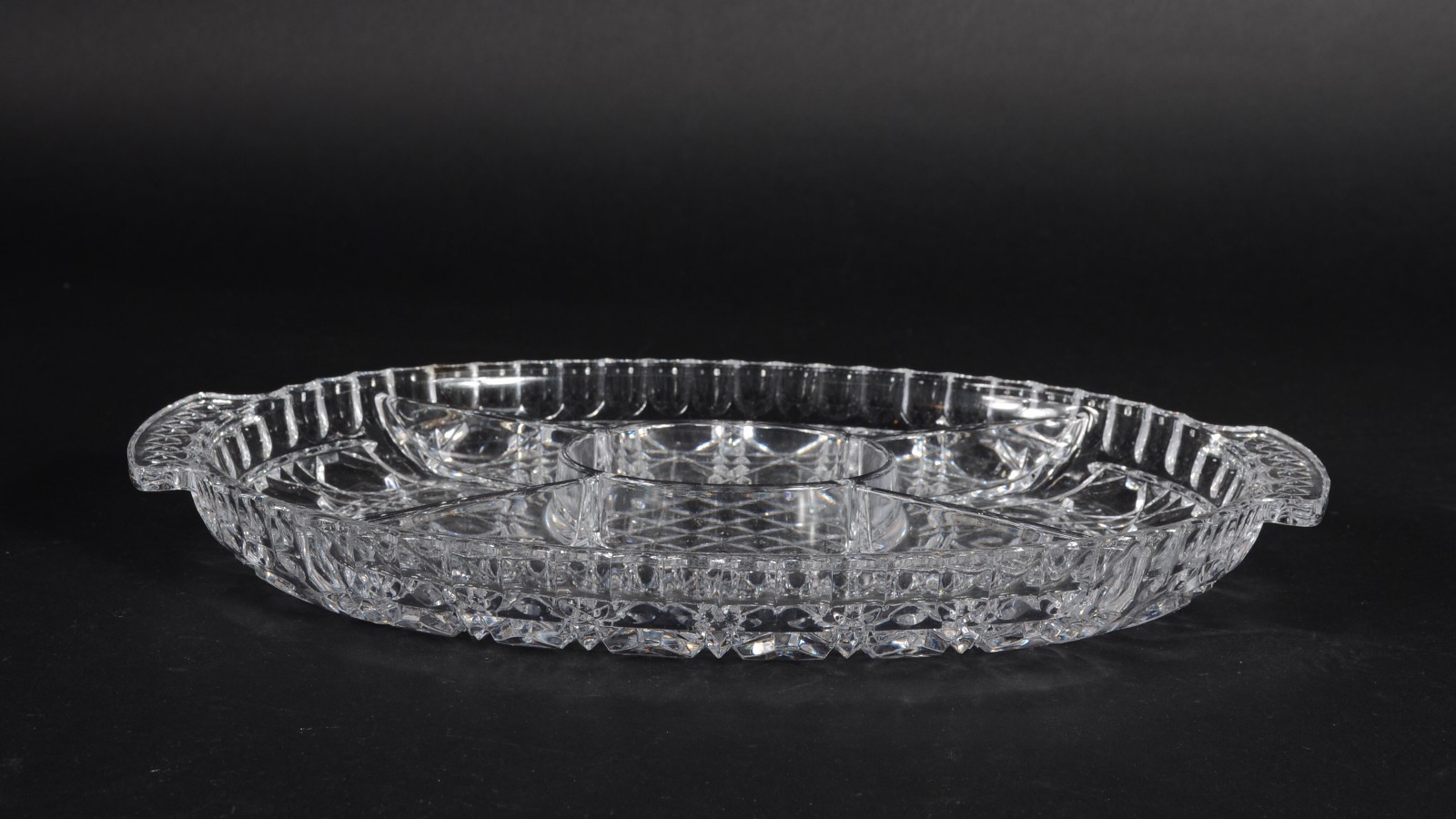 Petisqueira de cristal tcheco lapidado. - foto 4 de 6