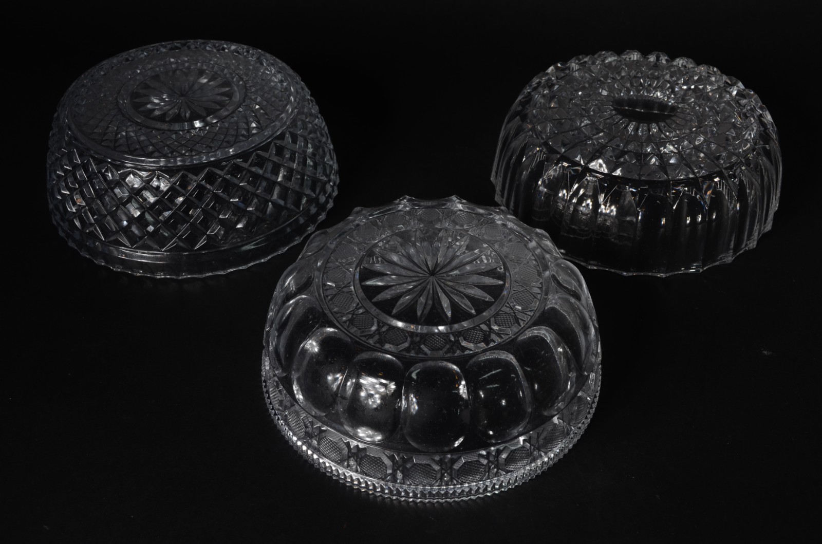 Três bowls de vidro/cristal lapidado. - foto 3 de 6