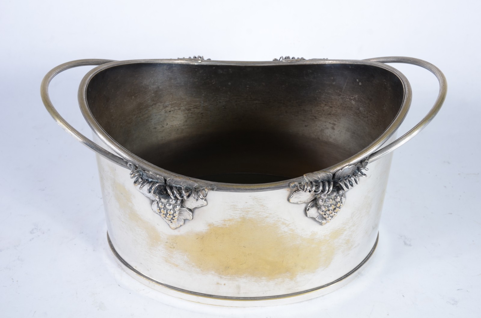 Balde para vinho ("Wine cooler") de metal prateado com alças apoiadas... - foto 4 de 5