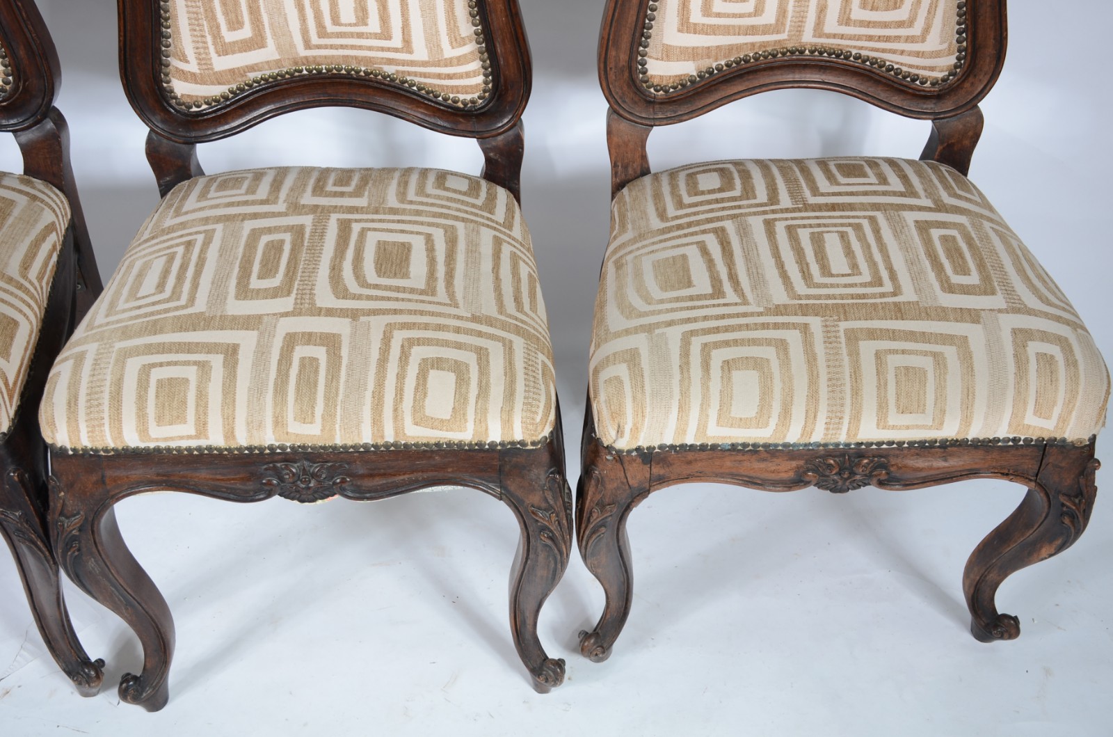 Conjunto com 4 cadeiras de madeira nobre para sala de jantar... - foto 2 de 8
