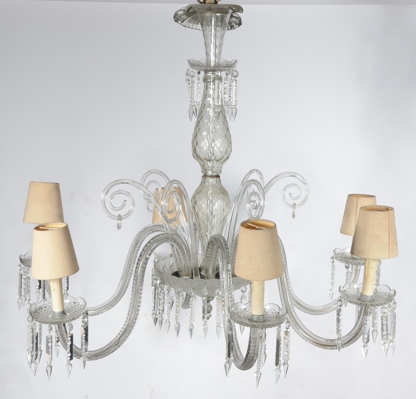 Lustre para 6 luzes de cristal, pingentes lapidados, enfeites na... - foto 1 de 8