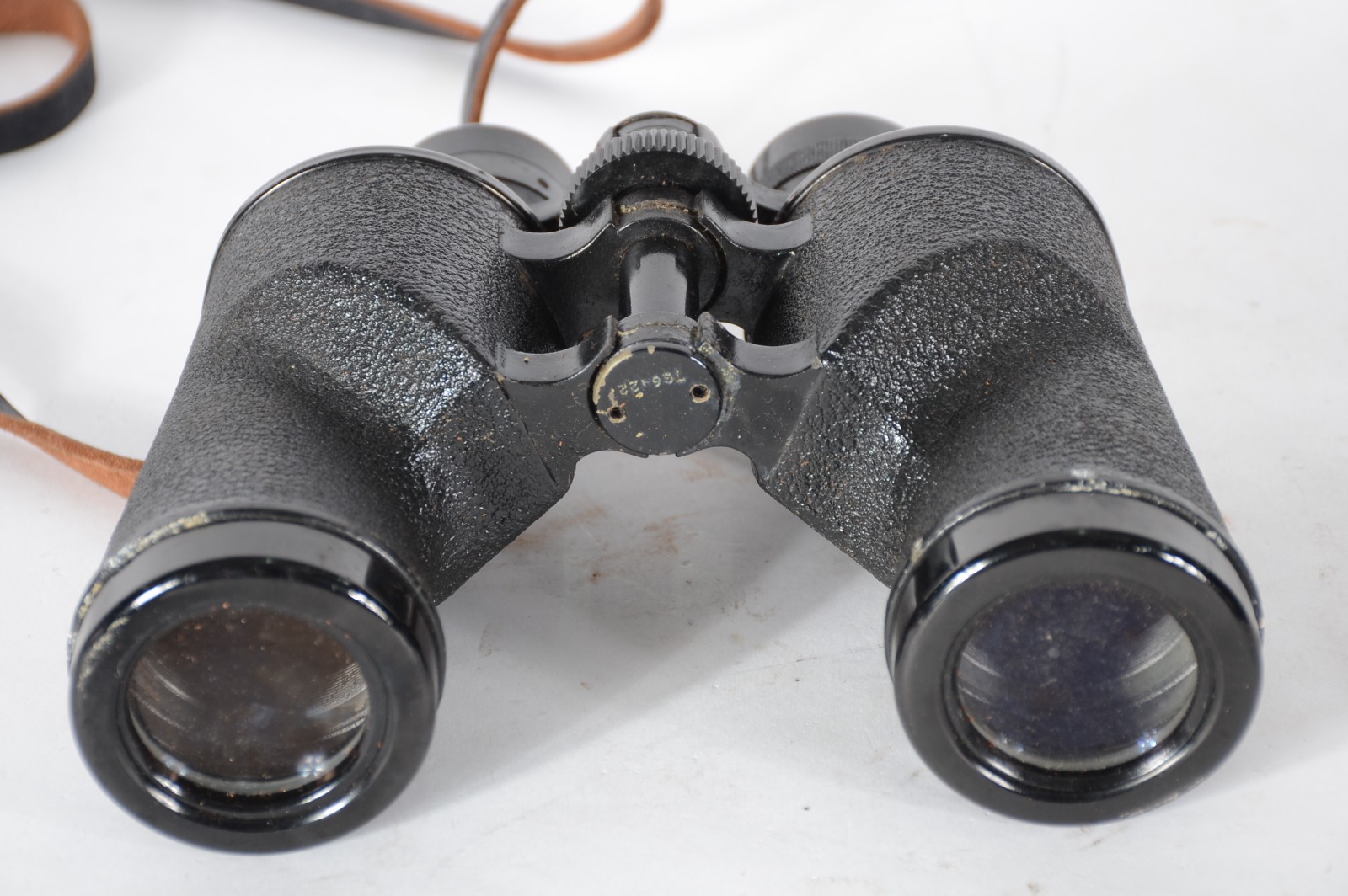 Conjunto com quatro binóculos diversos, sendo: Carl Zeiss; Huet... - foto 9 de 11
