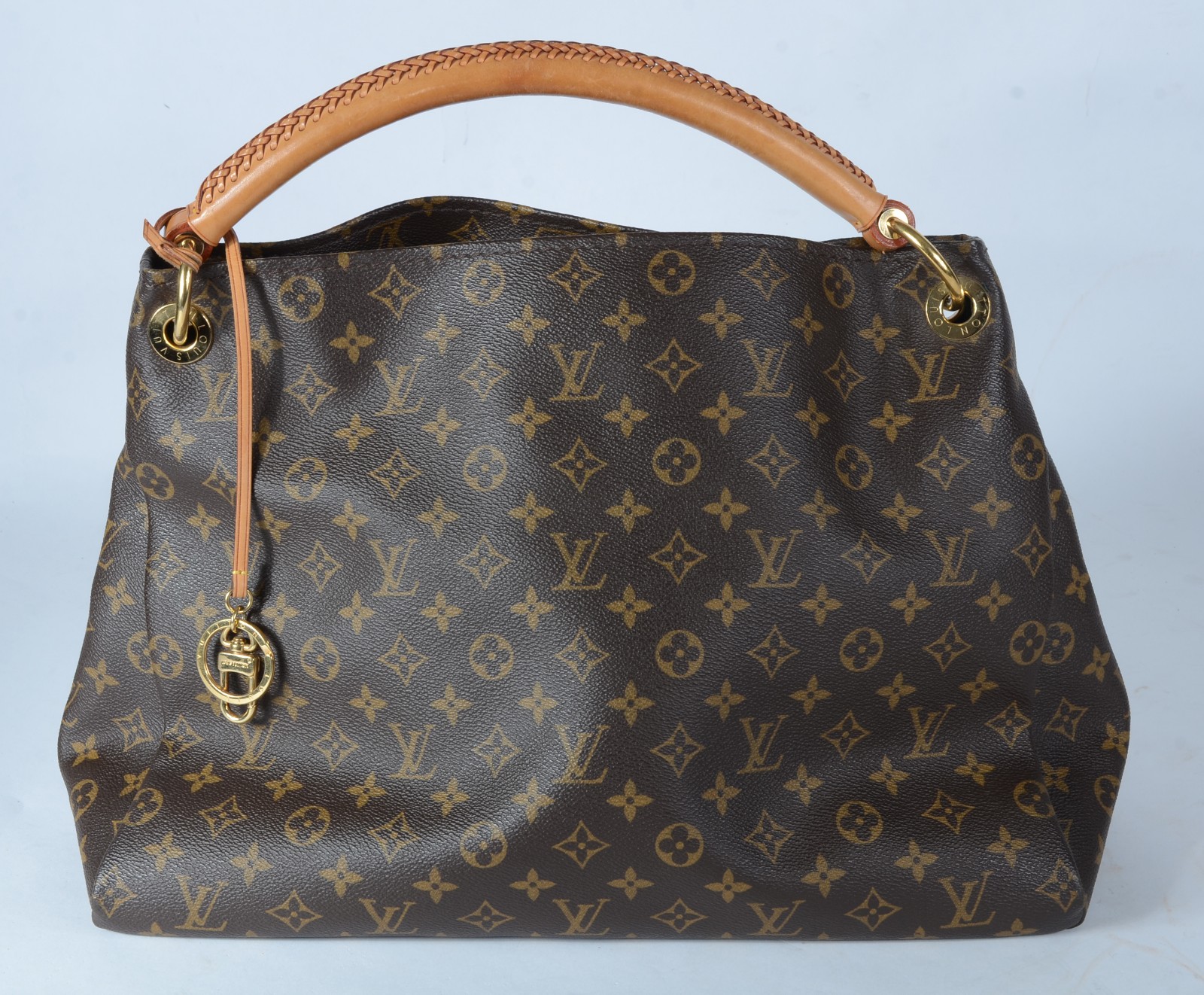 Louis Vuitton (1854) - foto 1 de 11
