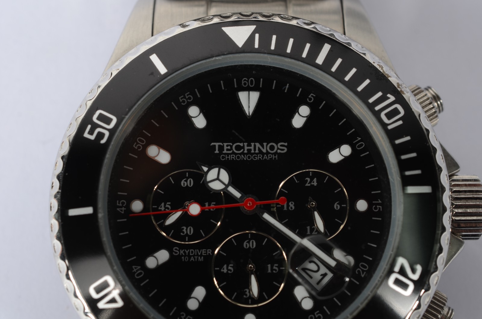 Technos  (1900) - foto 3 de 6
