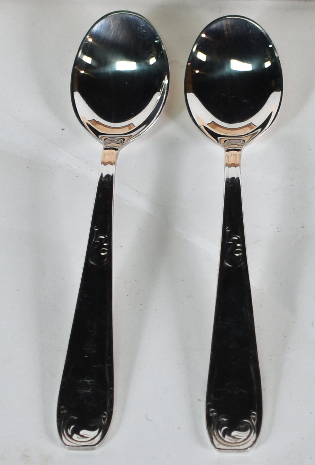Conjunto para sorvete em metal prateado Belprata com 6 taças e 6... - foto 3 de 4