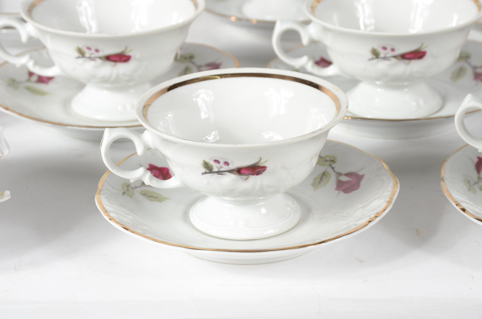 Aparelho de jantar e chá de porcelana polonesa - Wawel, na cor branca... - foto 4 de 10