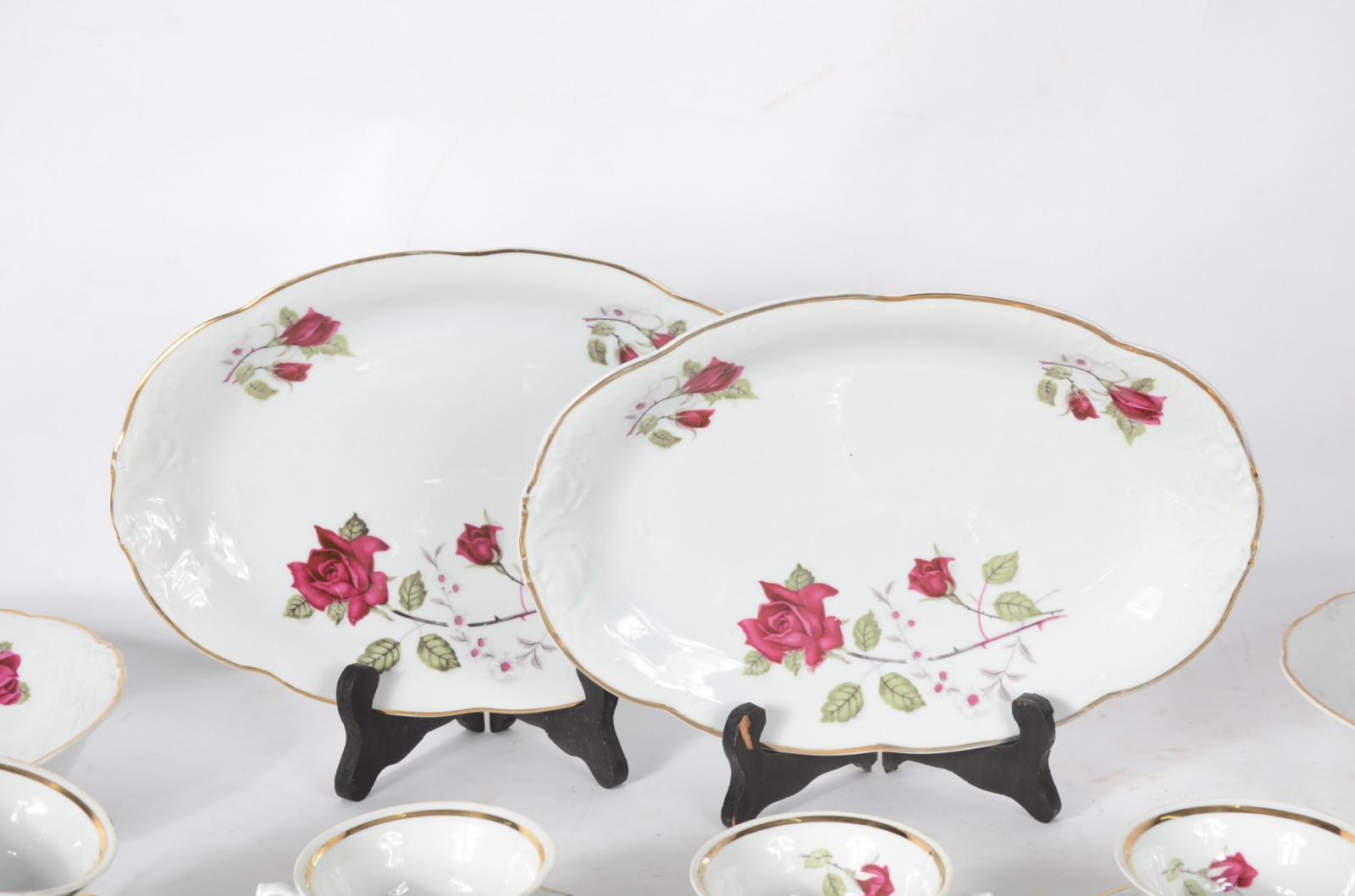 Aparelho de jantar e chá de porcelana polonesa - Wawel, na cor branca... - foto 6 de 10