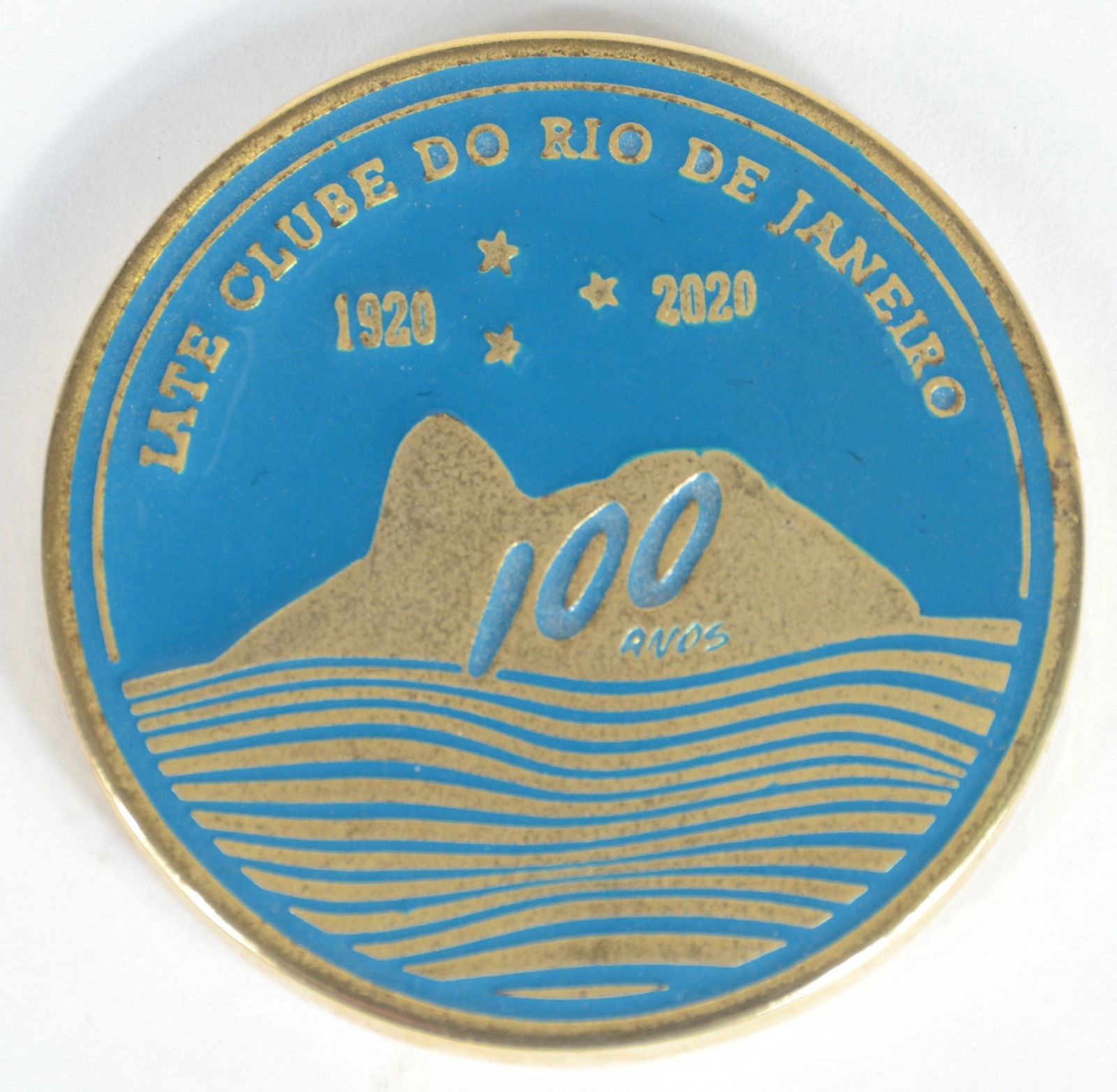 Medalha comemorativa dos 100 anos do Iate Clube do Rio de Janeiro. - foto 1 de 3