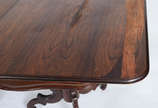 Mesa de jantar de madeira nobre, feitio  retang... - Mesa de jantar de madeira nobre, feitio  retangular,   com tábua extensora ( 38 x 94 ). Acompanham  8 cadeiras medalhão ( 2 com palhinha furada ...