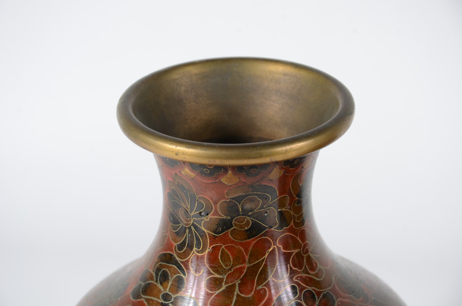 Par de vasos de cloisonné oriental, decoração floral em tons de... - foto 3 de 6