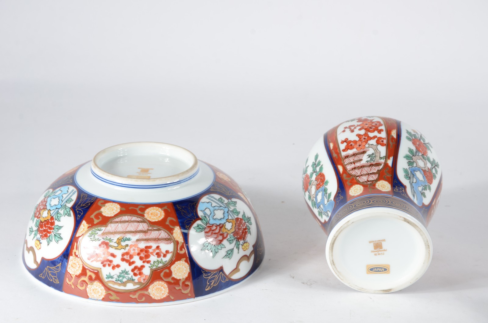 Duas peças de porcelana japonesa "Gold Imari", pintados a mão, sendo... - foto 7 de 10