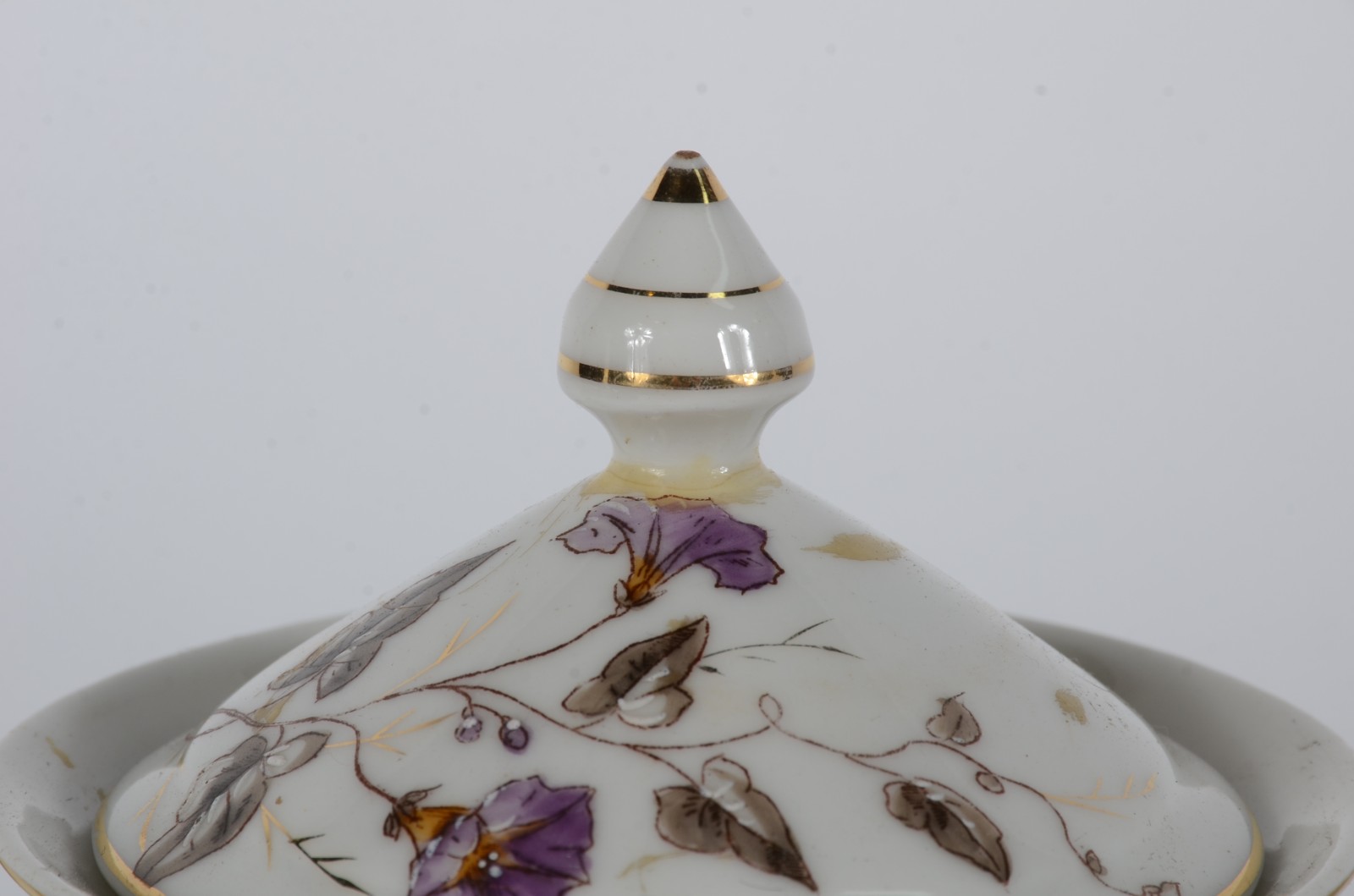 Serviço de chá de porcelana Velho Paris, composto de: 3 xícaras com... - foto 8 de 11