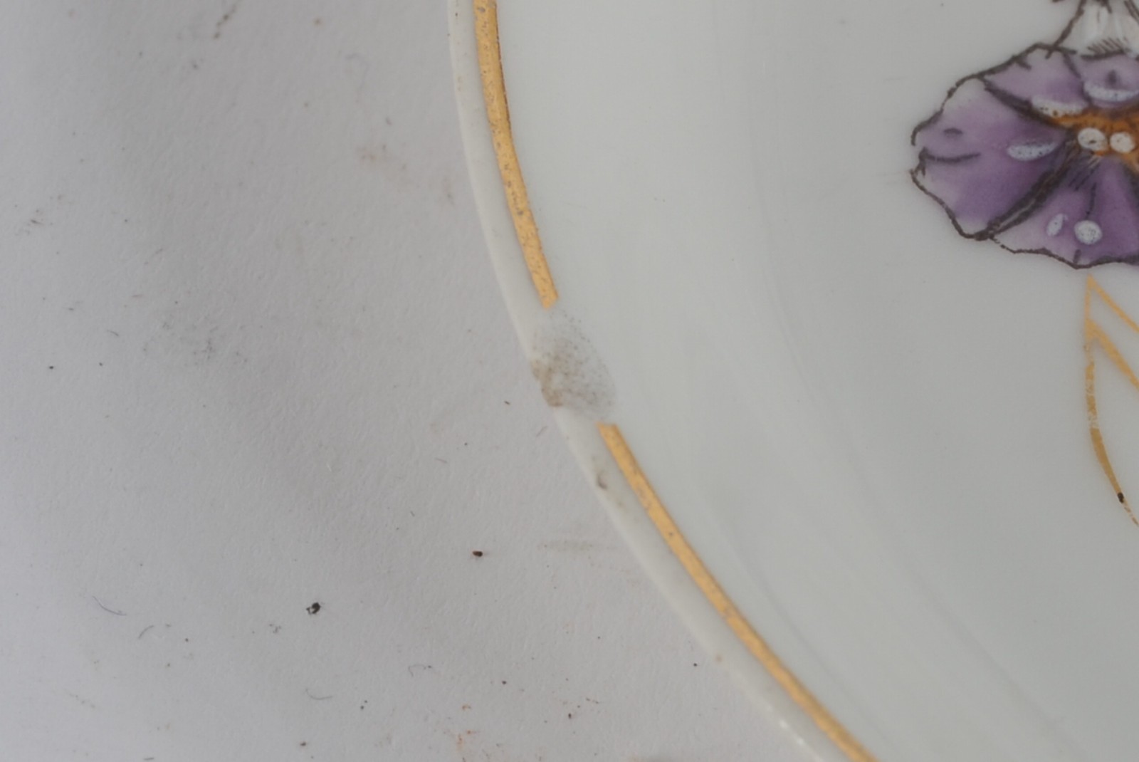Serviço de chá de porcelana Velho Paris, composto de: 3 xícaras com... - foto 10 de 11