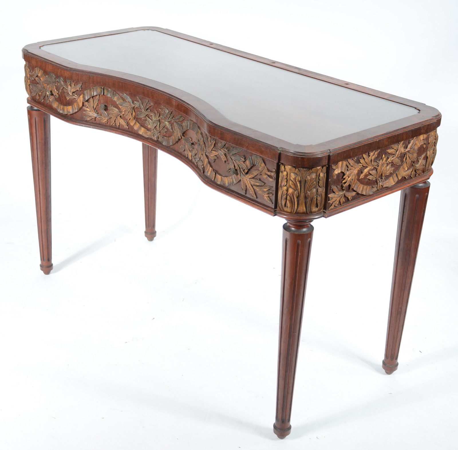 Mesa de madeira nobre, estilo francês, três gavetas decoradas... - foto 1 de 9