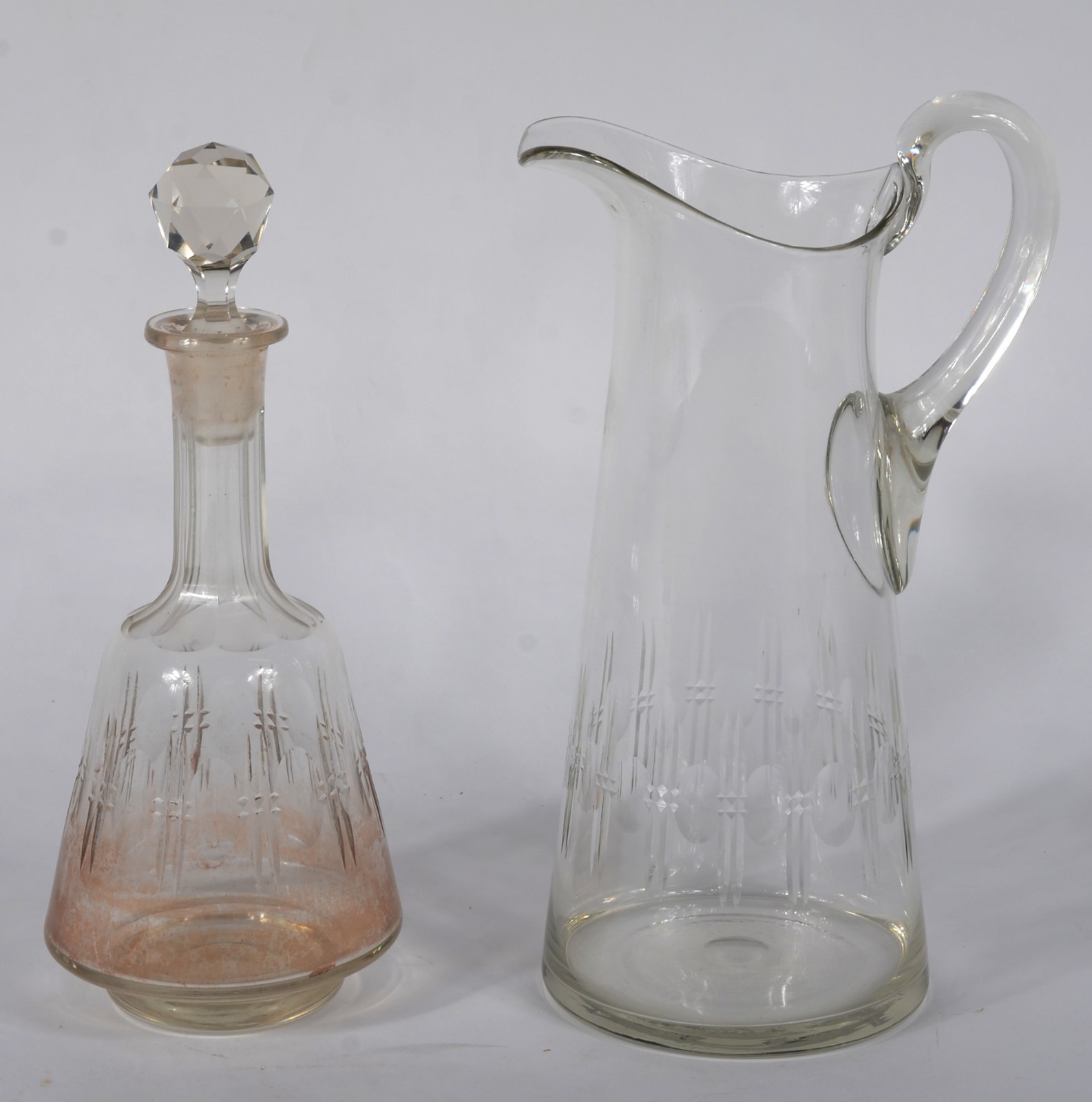 Jarra para água e licoreira de cristal tcheco lapidado. (licoreira... - foto 1 de 8