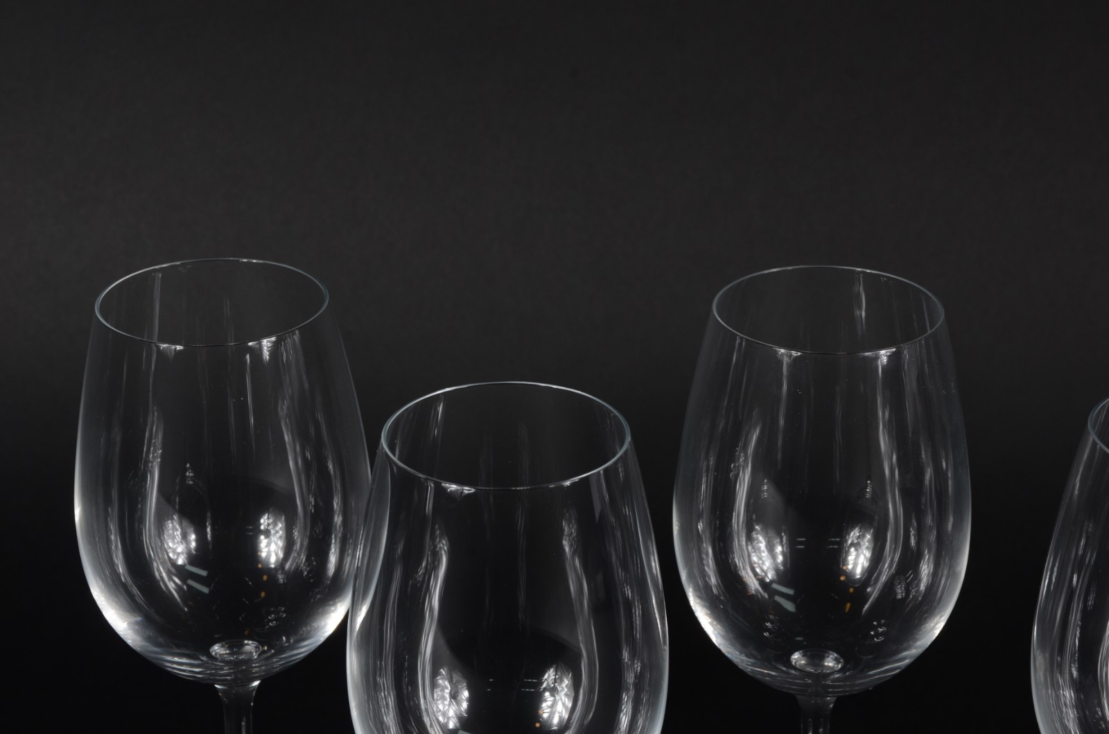 Seis taças de cristal para vinho branco, 450 ml. - foto 4 de 5