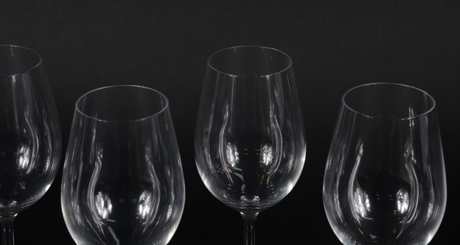 Seis taças de cristal da bohemia para vinho tinto 350 ml. - foto 4 de 5