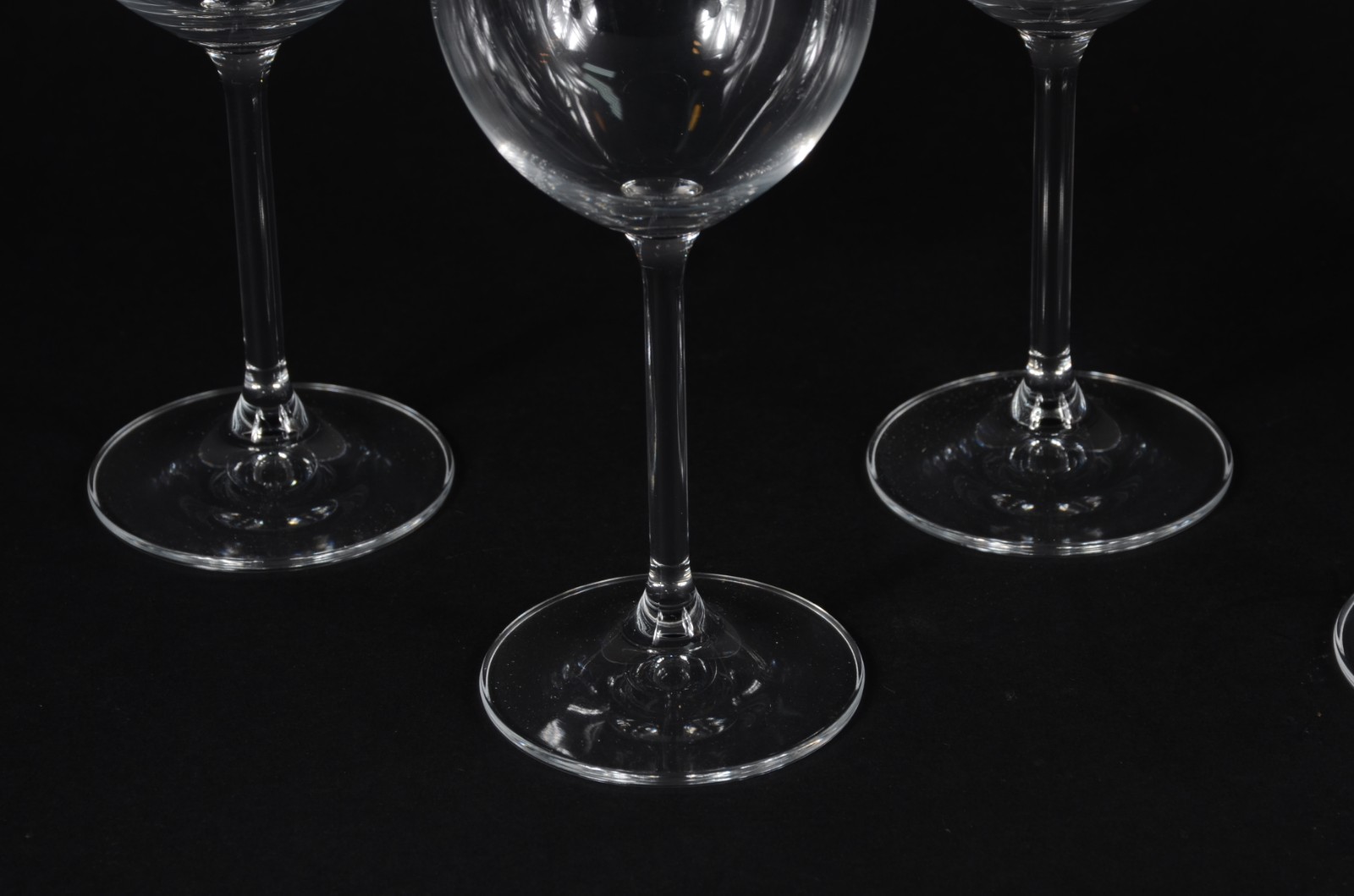 Seis taças de cristal da bohemia para vinho tinto 350 ml. - foto 4 de 5