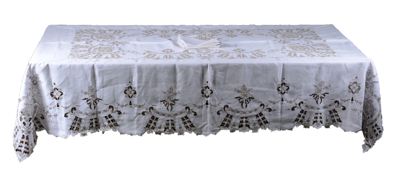 Toalha de mesa de linho bordado português da Ilha da Madeira... - foto 1 de 8
