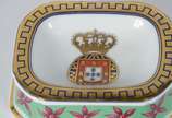 Vista Alegre (1824),  - Quatro peças diversas de porcelana portuguesa Vista Alegre.
