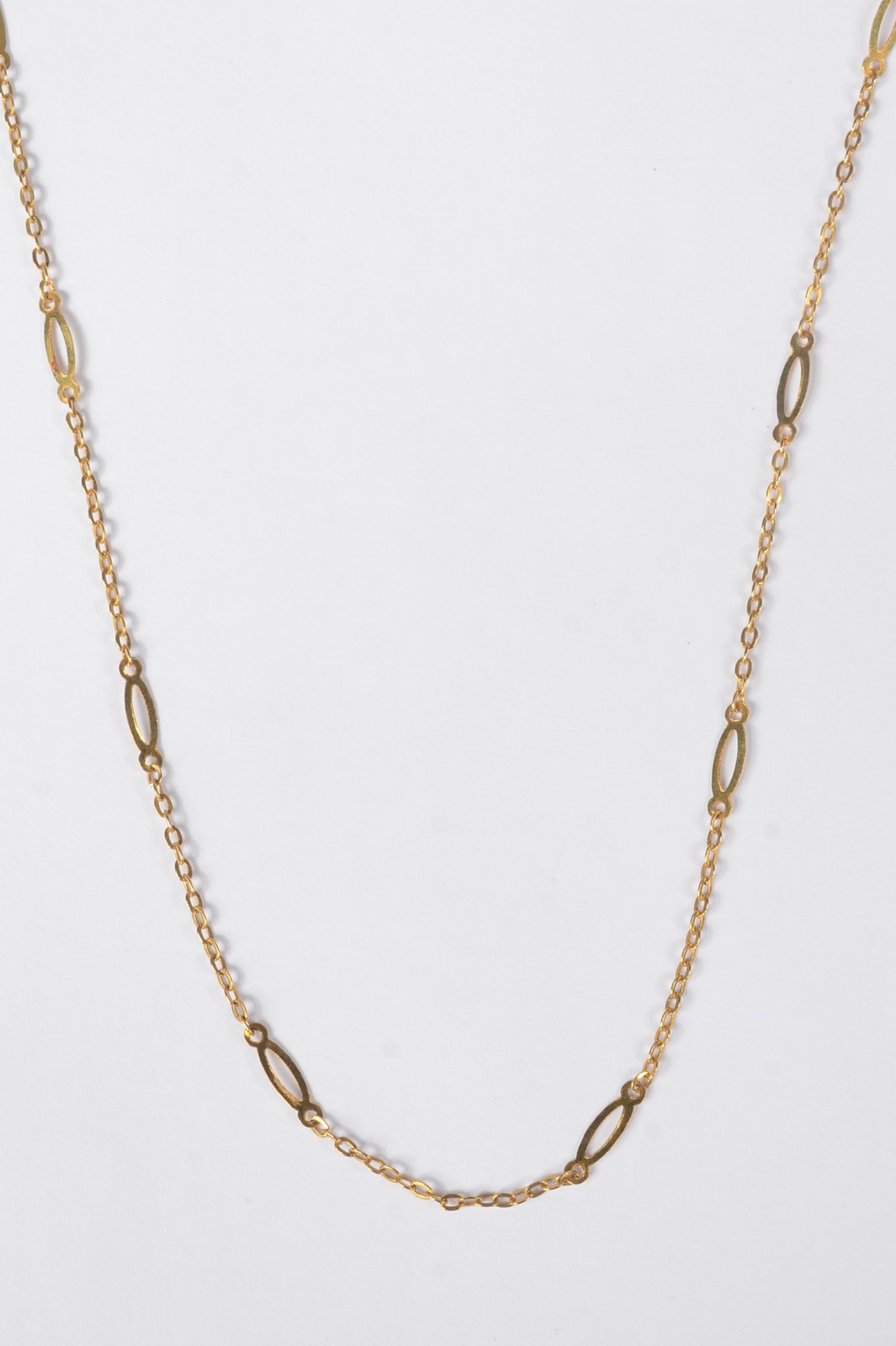 Colar feitio "italiano" de ouro 18 k., contraste 750 mls. (Por... - foto 1 de 5