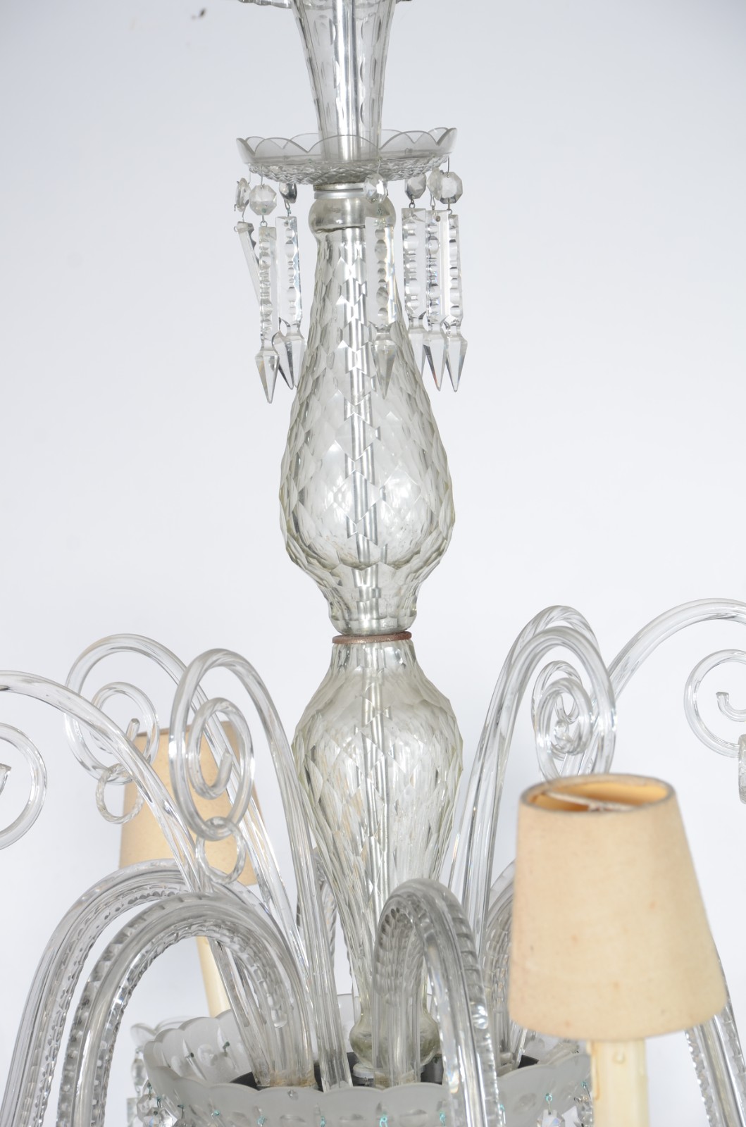 Lustre para 6 luzes de cristal, pingentes lapidados, enfeites na... - foto 6 de 8