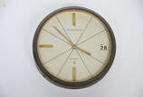 Relógio de mesa JAEGER LE COULTRE - Dunhill, fe... - Relógio de mesa JAEGER LE COULTRE - Dunhill, feitio redondo, caixa de metal dourado. Diâmetro 10 cm e altura 5 cm (máquina parada).