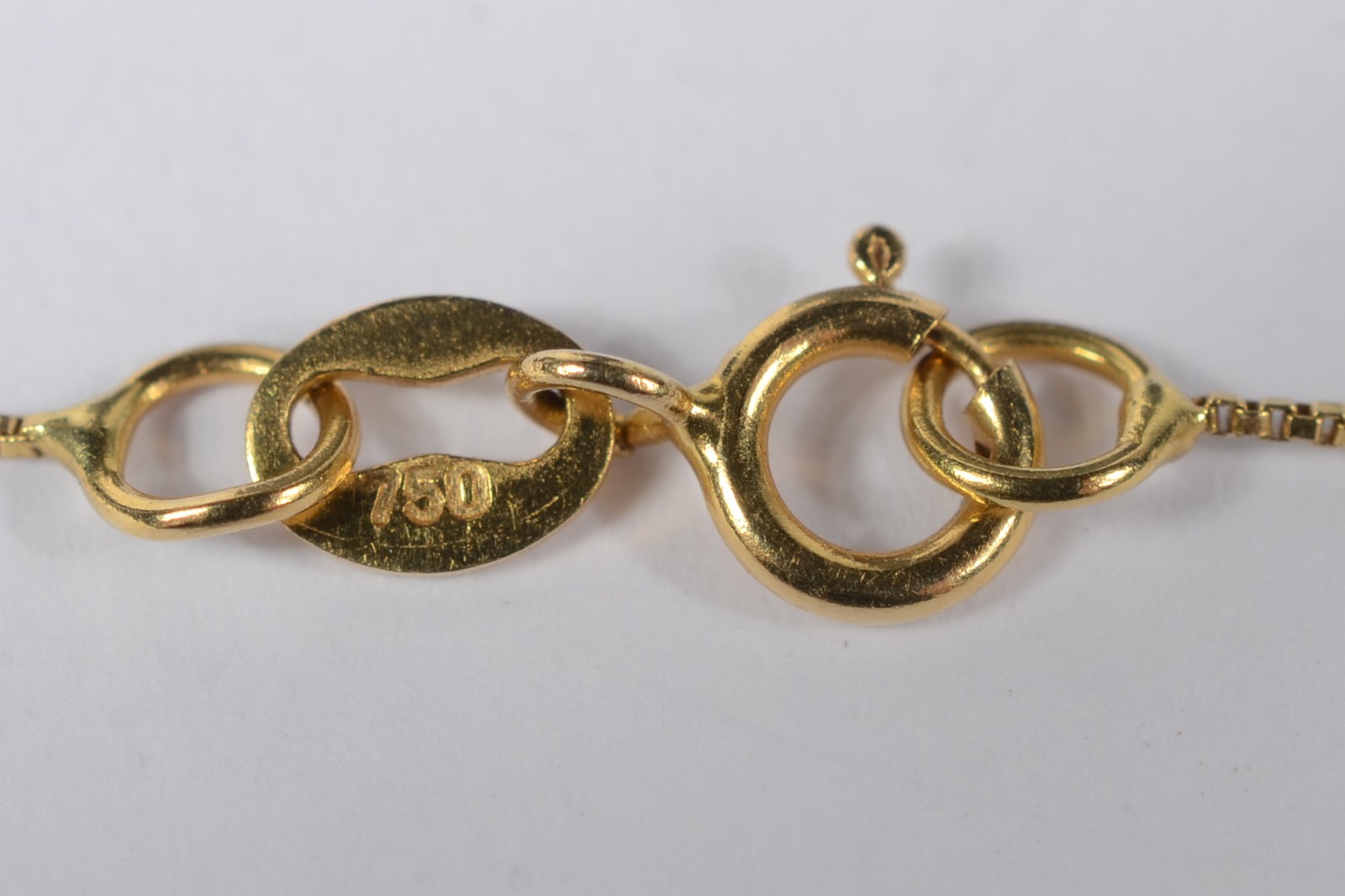 Colar de ouro 18 k., contraste 750 mls. (Por motivos de segurança a... - foto 4 de 5