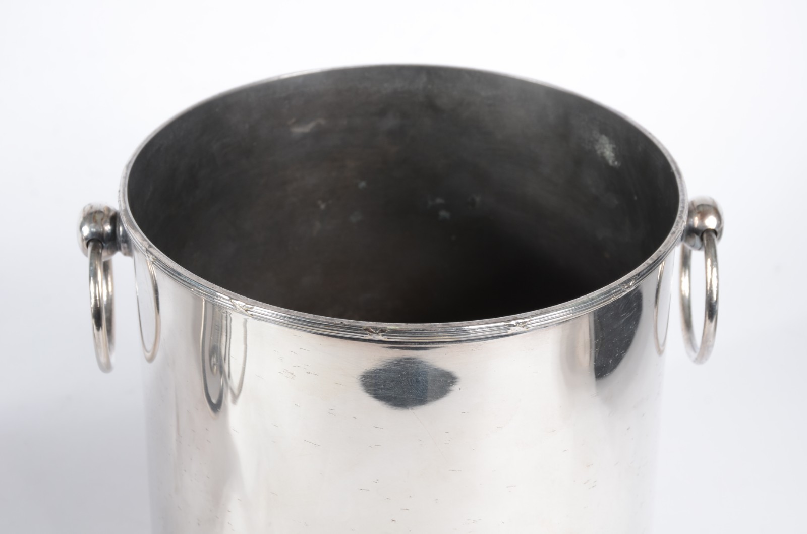 Duas peças de metal prateado, sendo: wine cooler Fracalanza e... - foto 5 de 9