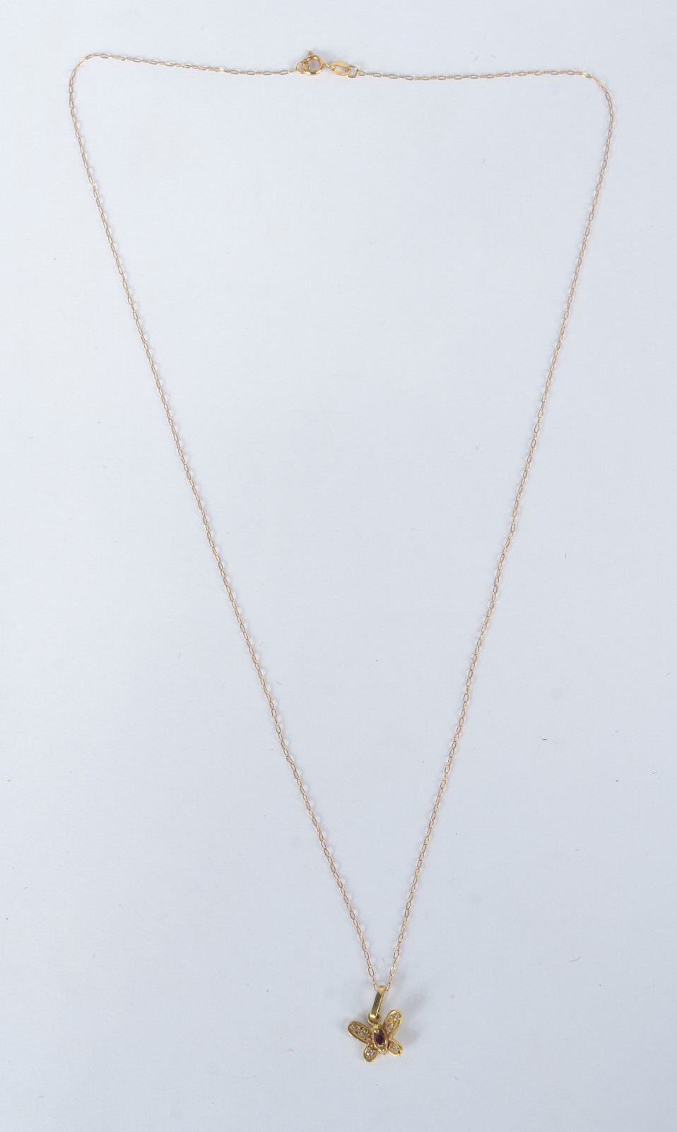 Colar com pendente feitio borboleta de ouro 18 k. (Por motivos de... - foto 2 de 5