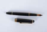 Montblanc (1906),  - Caneta tinteiro. No estojo.