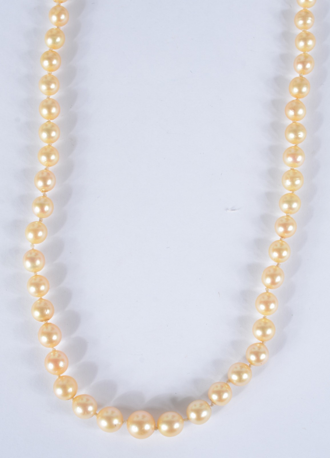 Colar de perolas, fecho ouro branco baixo - foto 3 de 4