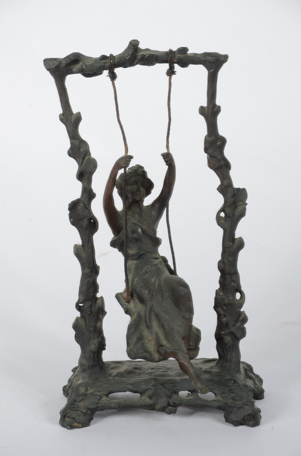 Auguste Moreau (1834-1917), Menina no balanço - foto 2 de 6