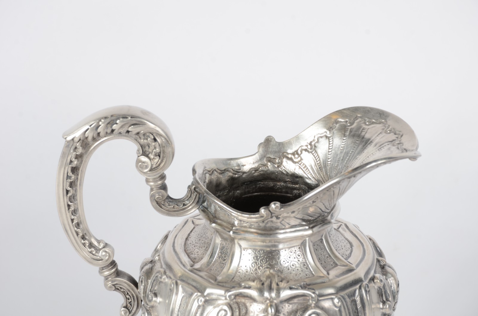 Baixela para chá e café de prata portuguesa contrastada, ricamente... - foto 6 de 11