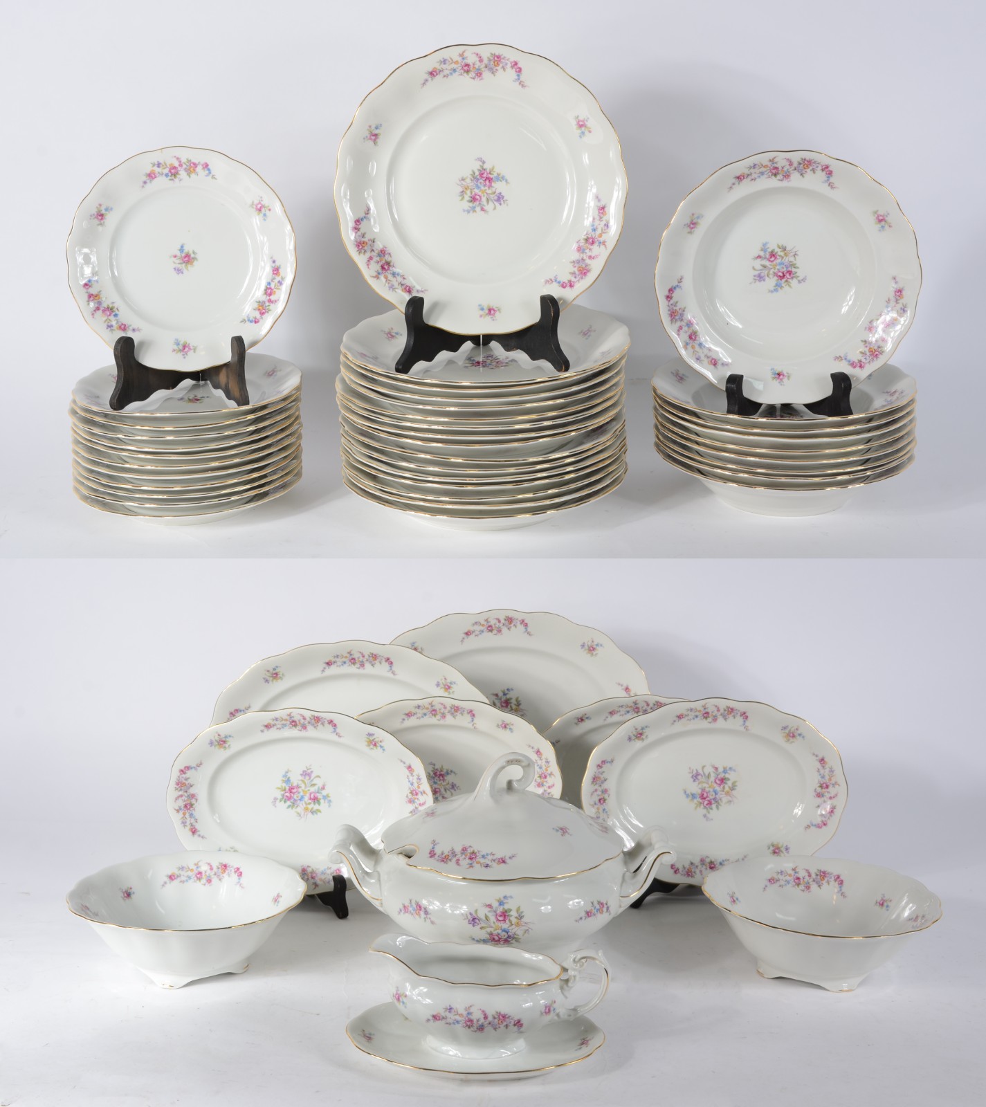 Aparelho de jantar de porcelana polonesa, decoração floral em... - foto 1 de 10