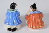 Conjunto com 4 esculturas de porcelana policrom... - Conjunto com 4 esculturas de porcelana policromada representando palhaços