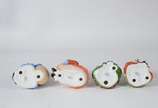 Conjunto com 4 esculturas de porcelana policrom... - Conjunto com 4 esculturas de porcelana policromada representando palhaços