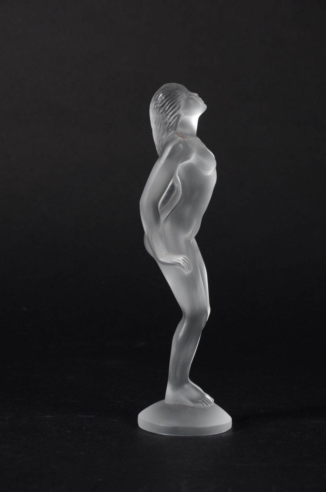 René Lalique (1860-1945), Nú feminino - foto 5 de 7