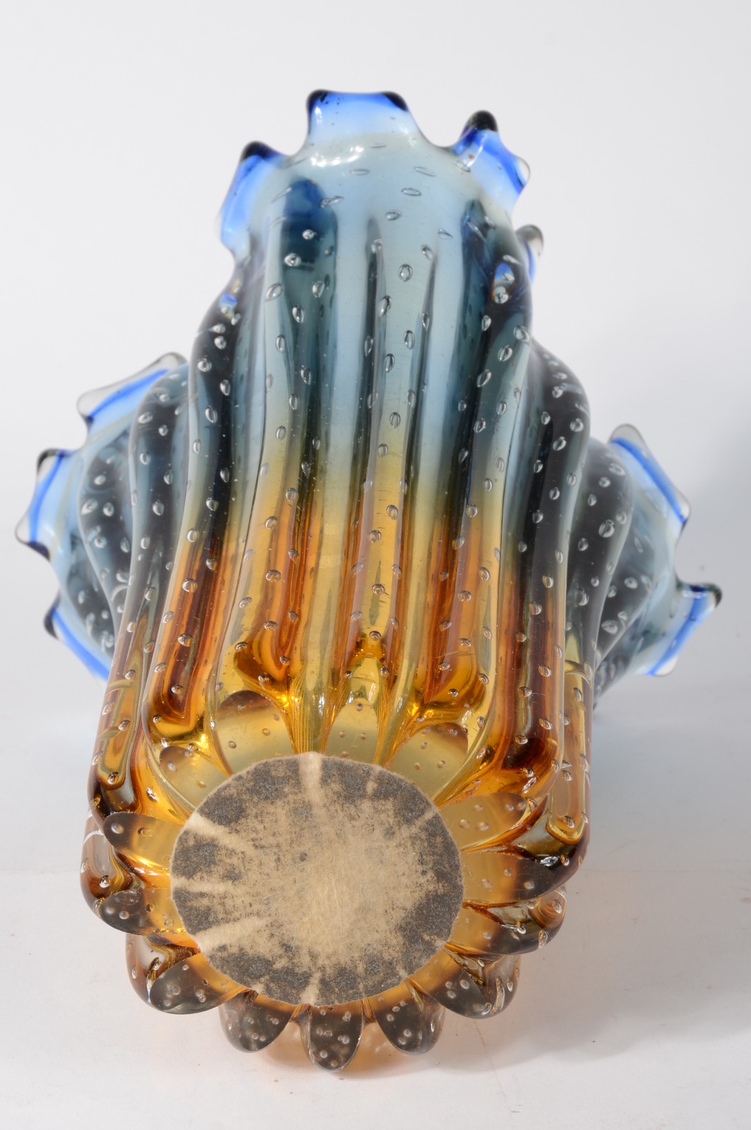 Vaso de murano italiano nas cores azul e amarelo, anos 1960. - foto 3 de 6
