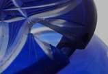 Poncheira de cristal doublé azul lapidada com 1... - Poncheira de cristal doublé azul lapidada com 10 canecas