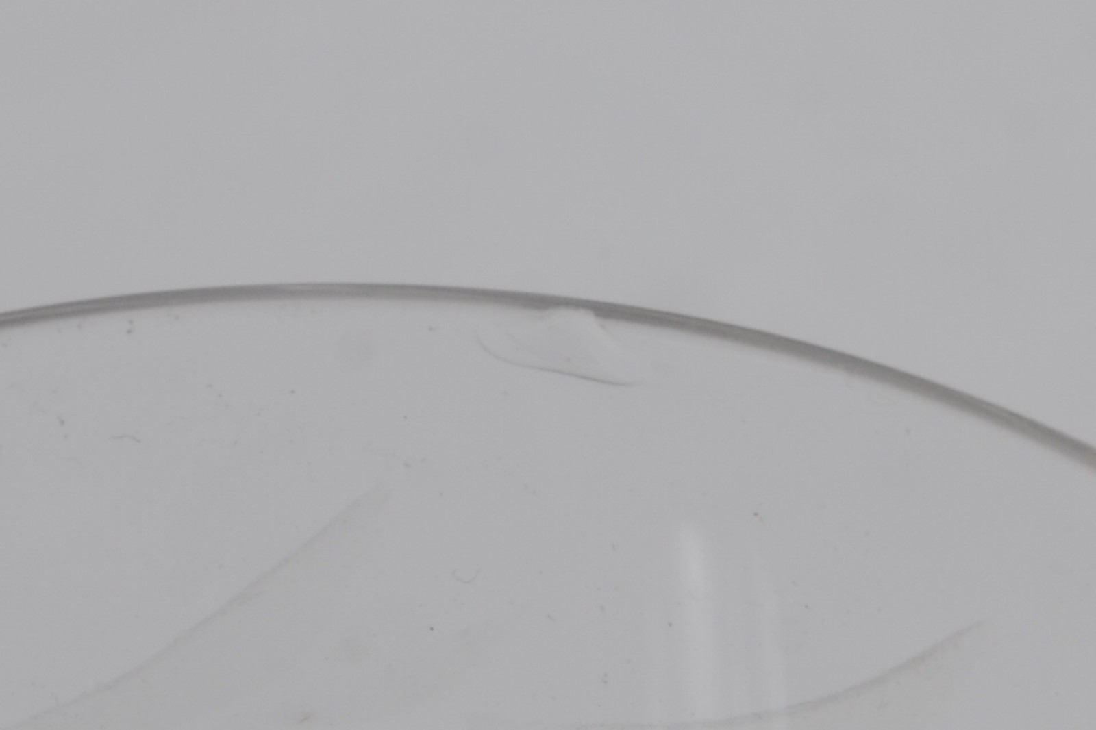 Serviço de cristal lapidado composto de: 6 taças para champagne, 6... - foto 4 de 4