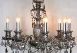 Lustre para 8 luzes de cristal fumê, pingentes ... - Lustre para 8 luzes de cristal fumê, pingentes e placas lapidadas.