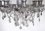 Lustre para 8 luzes de cristal fumê, pingentes ... - Lustre para 8 luzes de cristal fumê, pingentes e placas lapidadas.