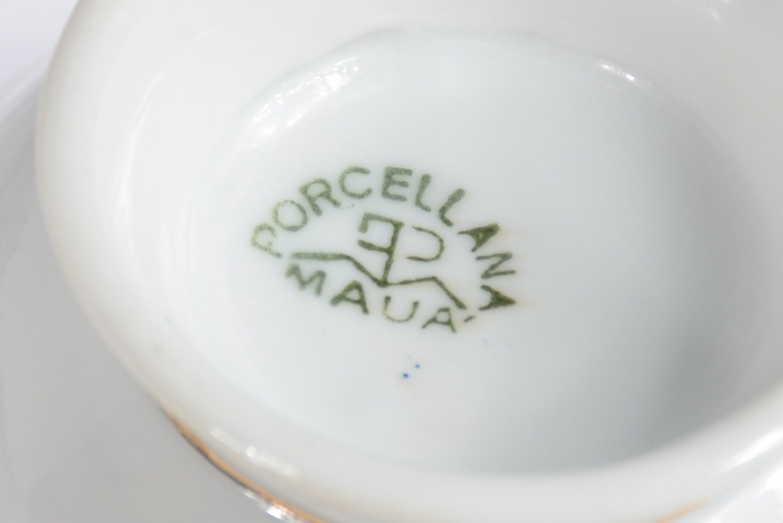 Conjunto para chá de porcelana Real branca, decorada ao gosto... - foto 5 de 10
