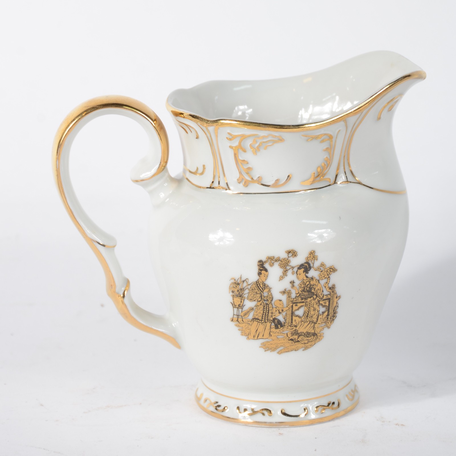 Conjunto para chá de porcelana Real branca, decorada ao gosto... - foto 7 de 10