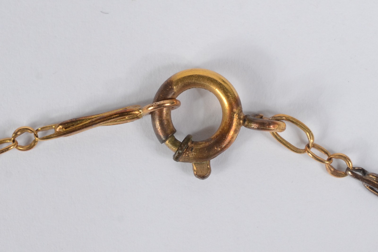 Conjunto com 3 "chateleines" (correntes de relógio de bolso) em ouro... - foto 4 de 4
