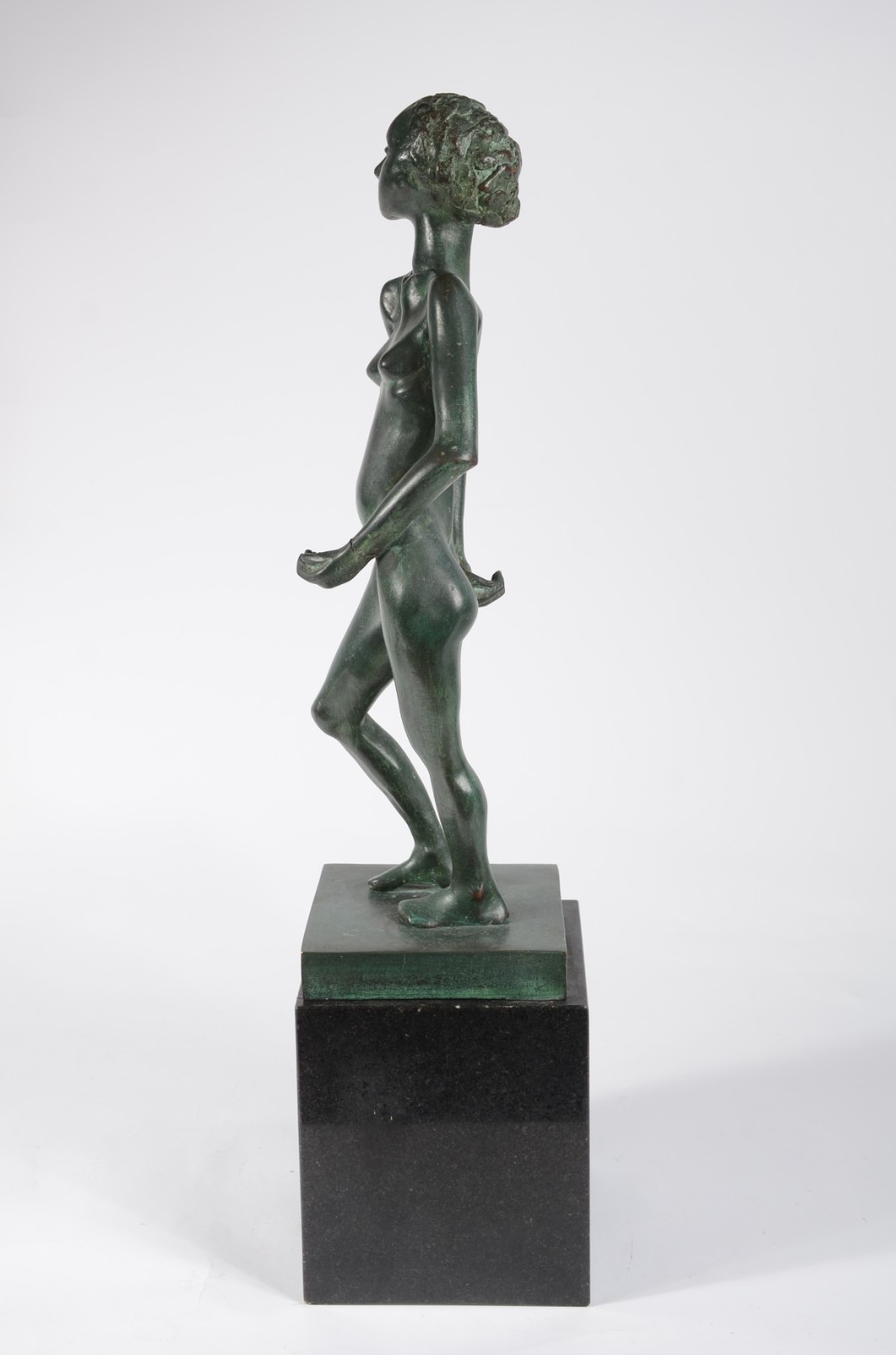 Oxana (1946), Figura feminina - foto 8 de 8