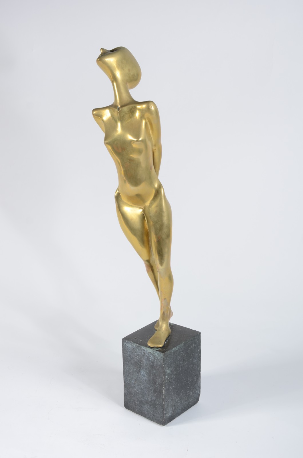 Oxana (1946), Figura feminina - foto 1 de 7