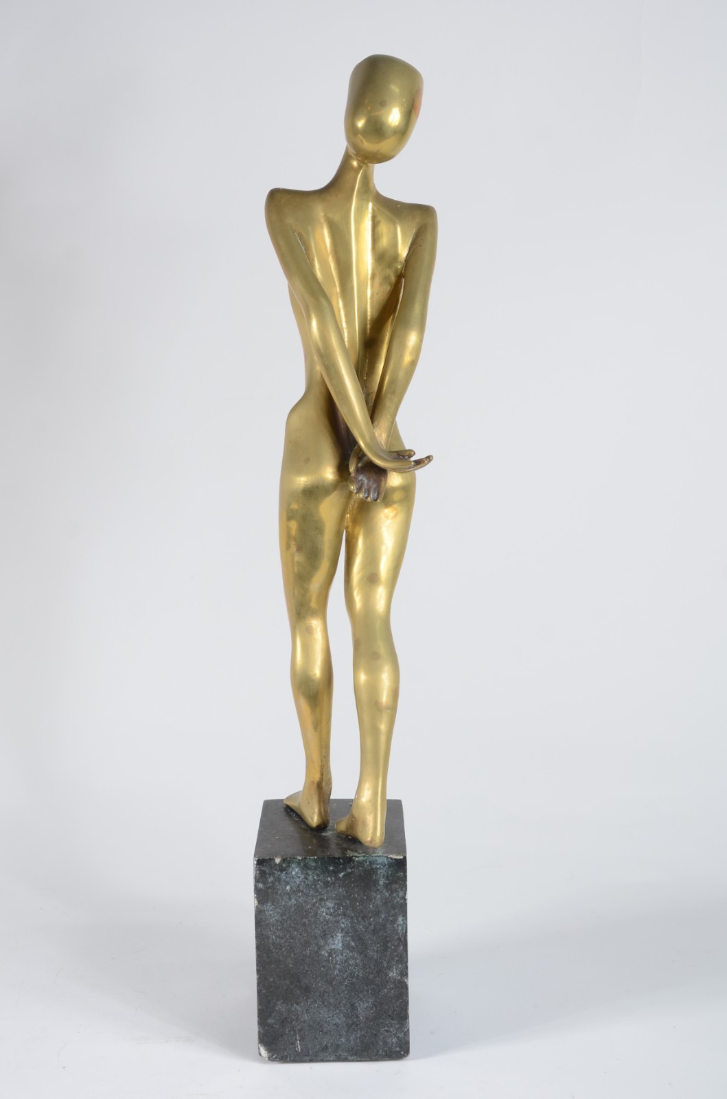 Oxana (1946), Figura feminina - foto 3 de 7